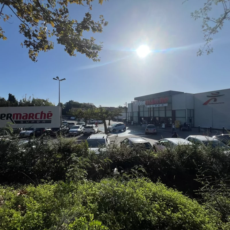Intermarché Super à Six Fours les Plages