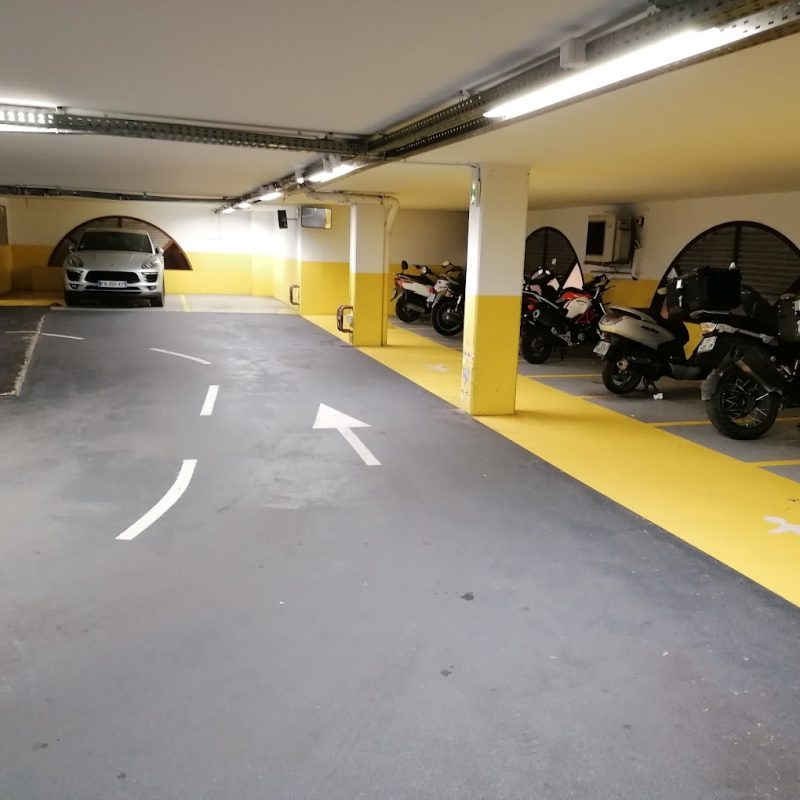 Parking-arnaldi-Sanary-Sur-Mer-architecte